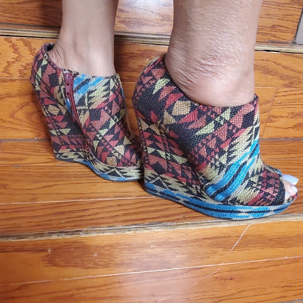 Colorful Wedge Booties - Picture 3 of 8